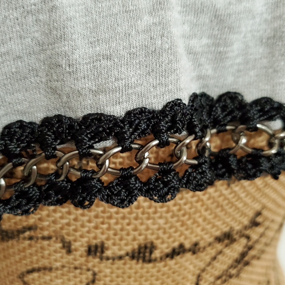 Emma & Sam•NWT•gray w/black trim•chain detail• - Picture 3 of 16